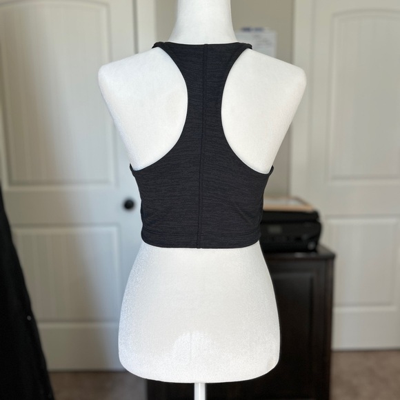 Outdoor Voices Crop Top TechSweat Move Free Night Sports Bra Size Medium - Picture 3 of 7
